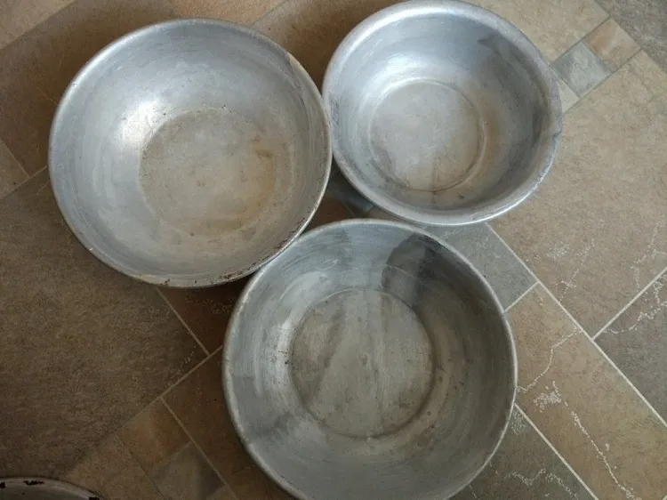 aluminum cookware what not to clean with vinegar