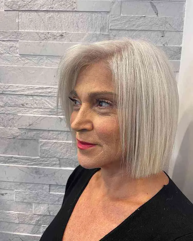 blunt bob cut for older women with thin hair