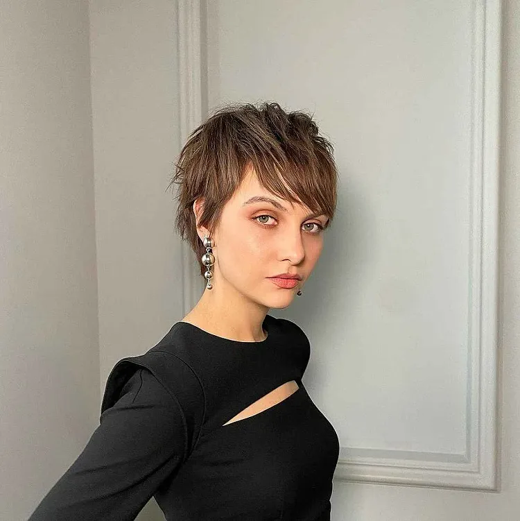 choppy layered pixie french bangs summer hairstyle inspo 2023