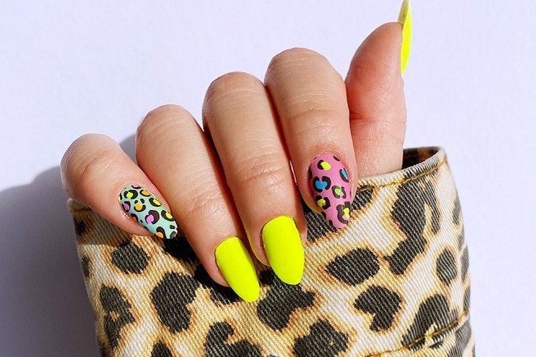 colorful leopard animal pattern neon nails summer 2023 manicure ideas