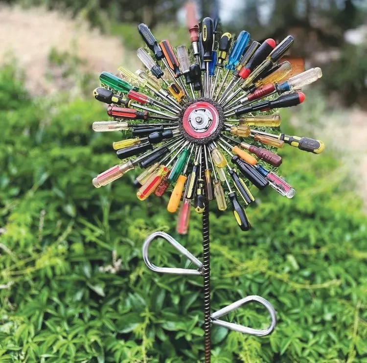 creative yard art ideas screwdriver flower