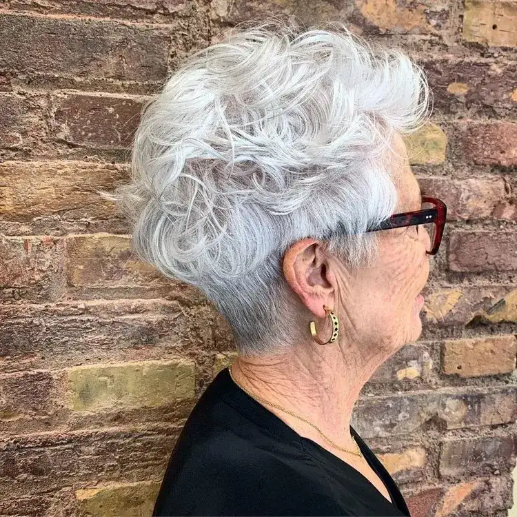 curly hairstyles for women over 60 gray pixie