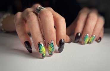 cute butterfly nails 2023 how to do my manicure this spring