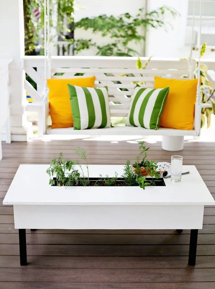 easy diy coffe table with herb garden
