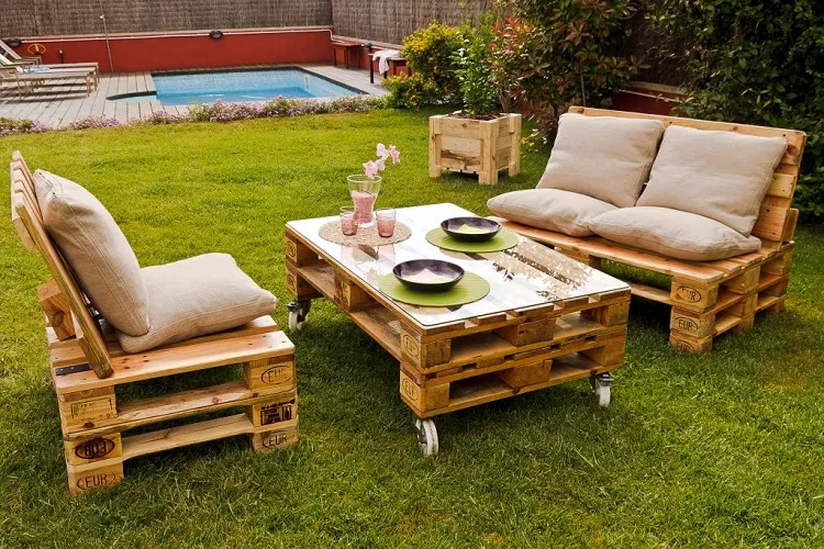 easy outdoor pallet bar ideas free your imagination for smart constructions