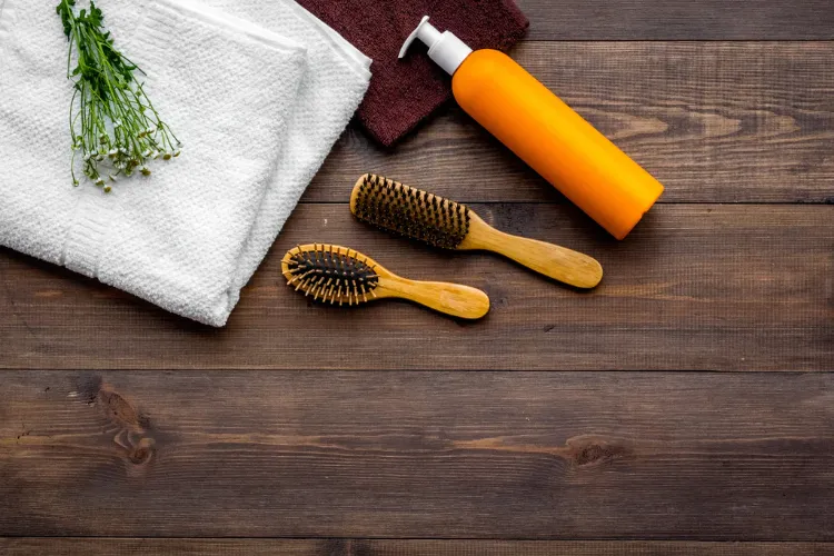 effective ways natural remedies for cleaning hairbrushes the right way tips experts advice for hair hygiene how to keep your hair healthy oily scalp natural oils