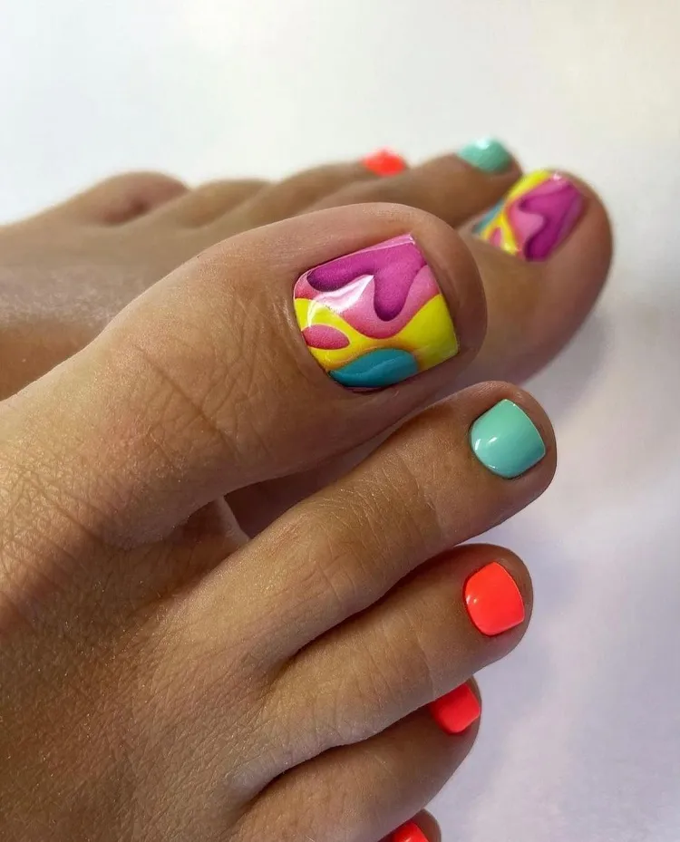 40+ Trendy Pedicure Designs 2022 : Pastel Rainbow Pedicure