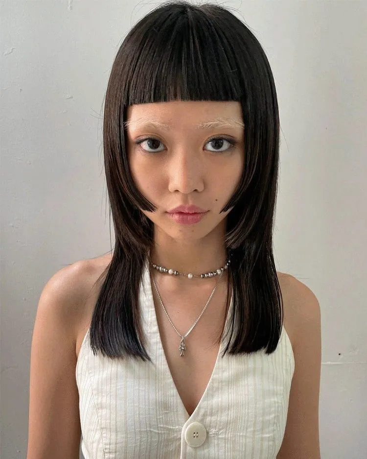 hime cut with baby bangs