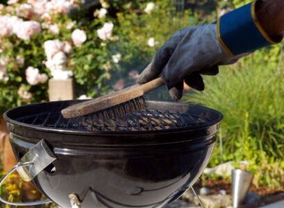 how to clean a grill brush food poisoning is a common problem that typically happens throughout the warm seasons when people start going outside and lighting a barbecue