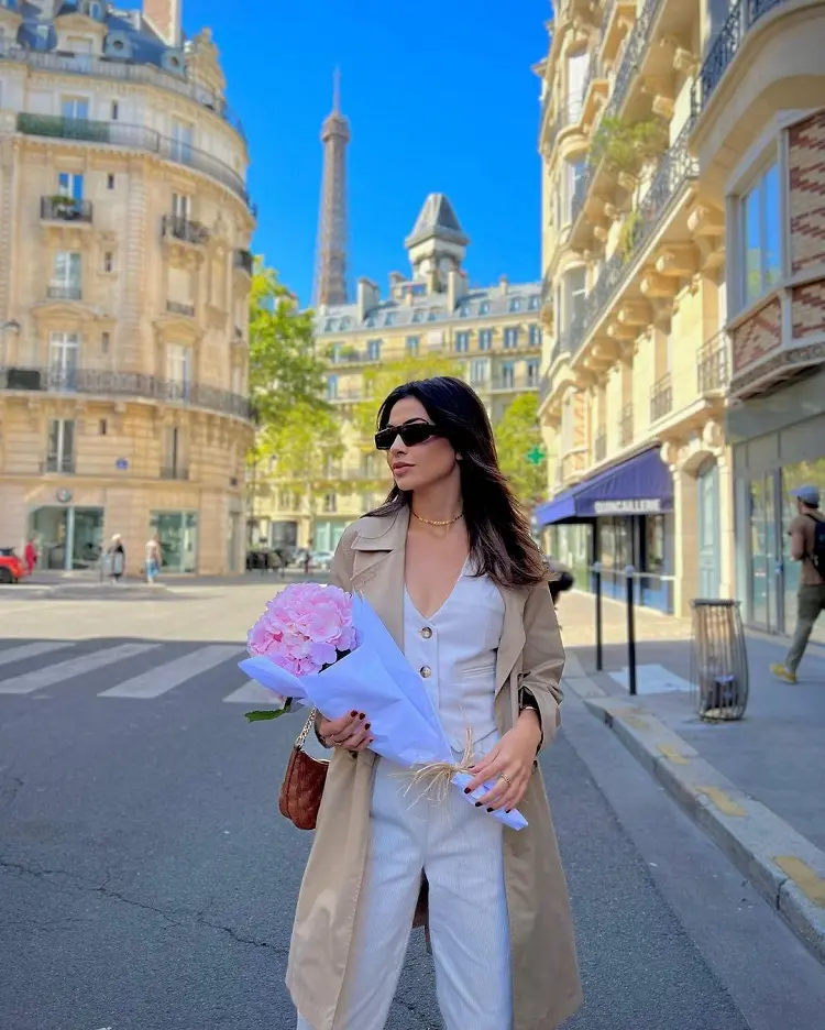 how to dress like a parisian girl emily in paris outfit inspiration 2023
