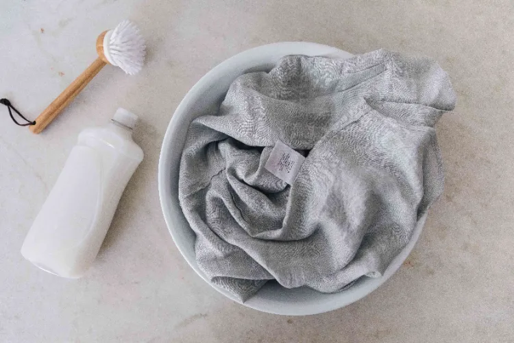 how to remove stains of oil from clothes apply a liquid detergent onto the dirty areas with your finger similarly to cotton fabric wash your clothing items and leave them to air dry