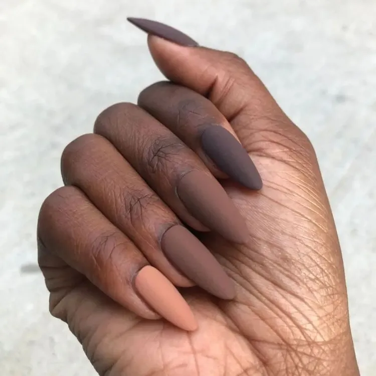 matte nude nails for dark skin