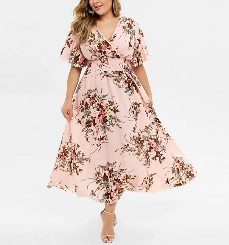 10 Best Summer Dresses for Short Chubby Ladies to Look Slimmer & Taller