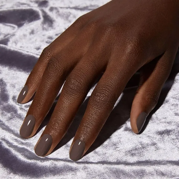 nail polish colors for dark skin