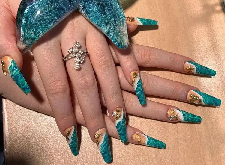 ocean nails design summer 2023