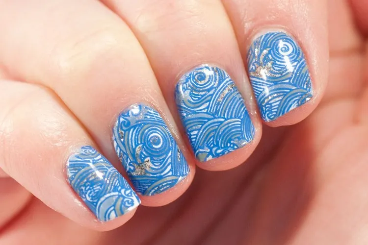 ocean waves nail art design
