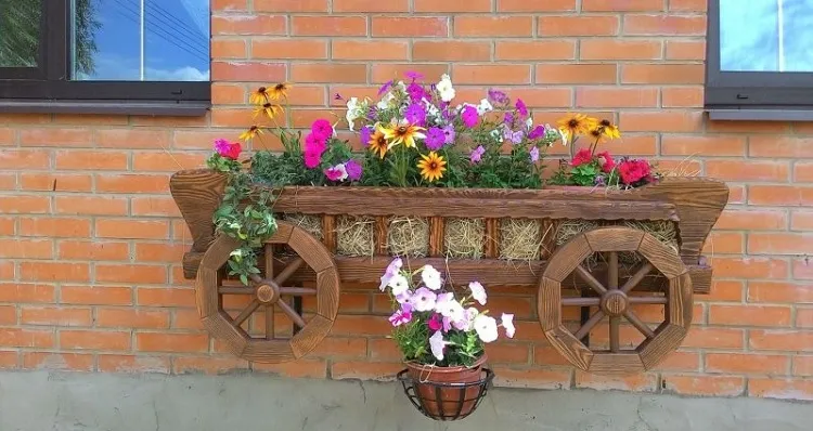 outdoor window box planters mount them on the window frame or the wall (1)