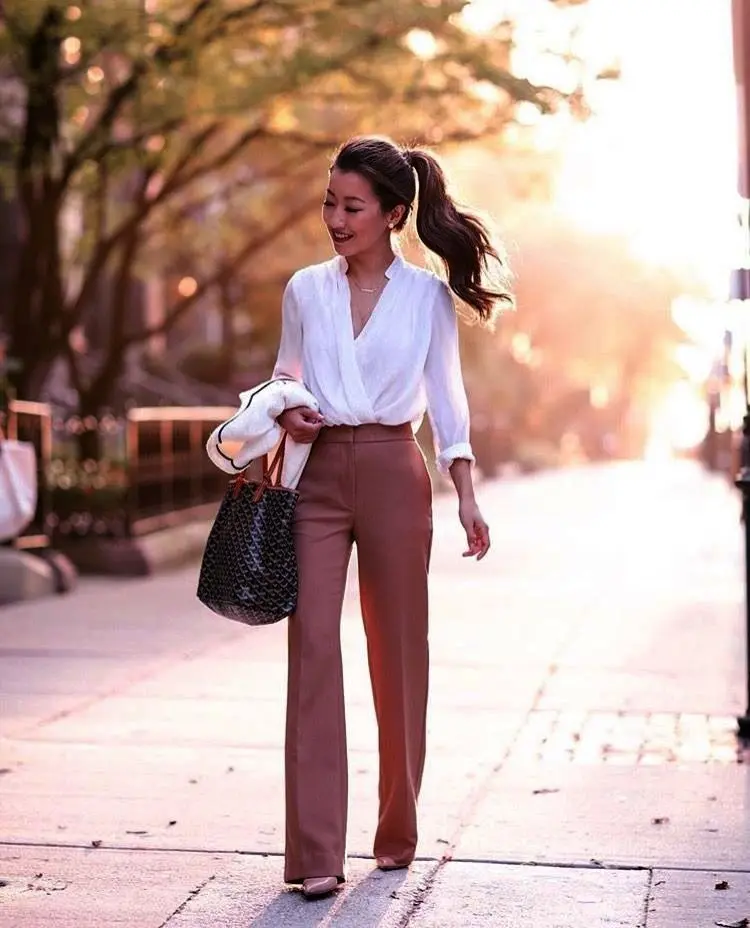pants for petite women that will make your legs look longer