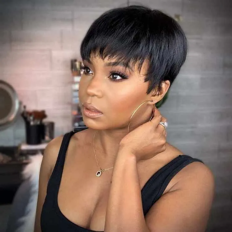 pixie haircut with banhs flattering hairstyles for round faces