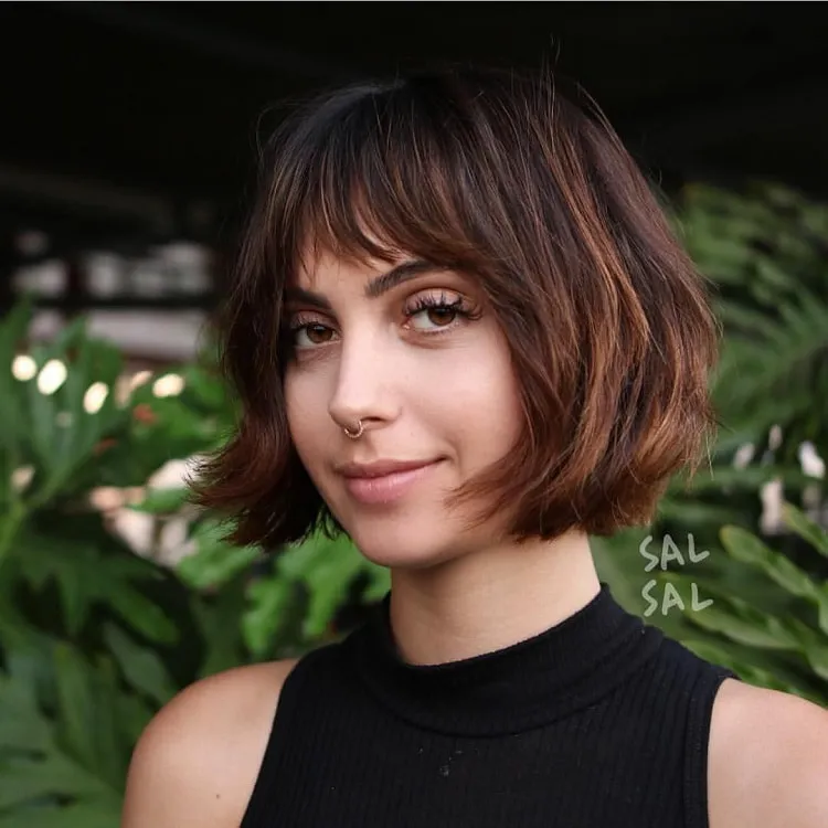 short bob with bangs for round face