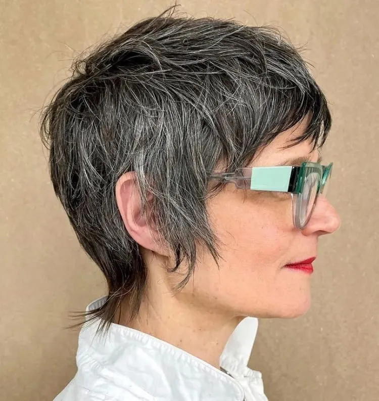 short hairstyles with bangs for mature women