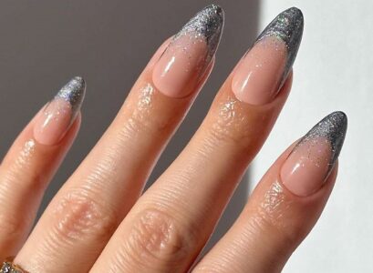 stunning chrome french tip nails designs ideas for summer 2023