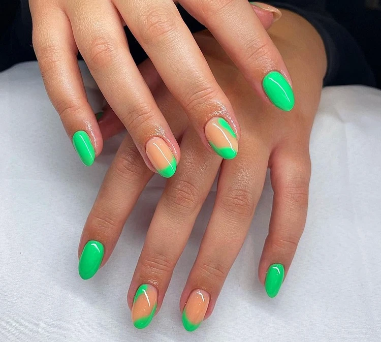 summer neon nail designs 2023 short almond manicure green color