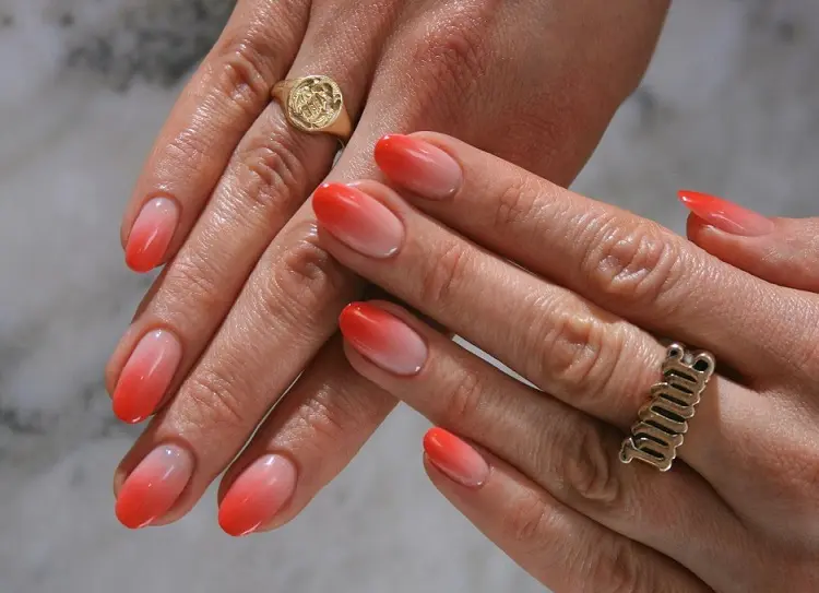 summer ombre nails 2023 bright manicure ideas