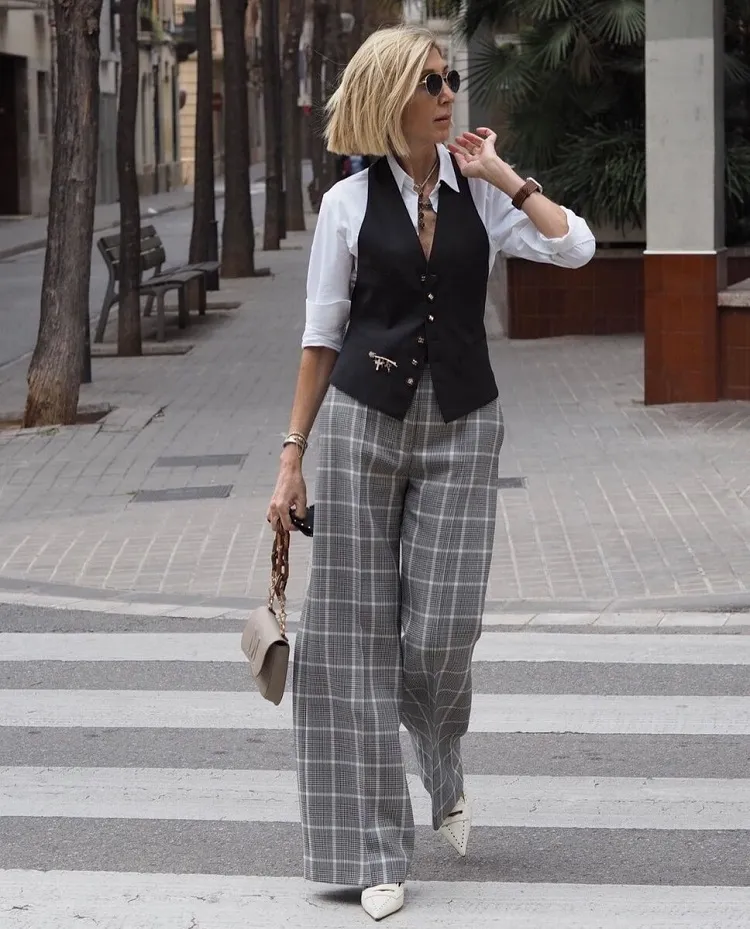 tartant gray pants vest shirt elegant street style women over 50 outfit ideas