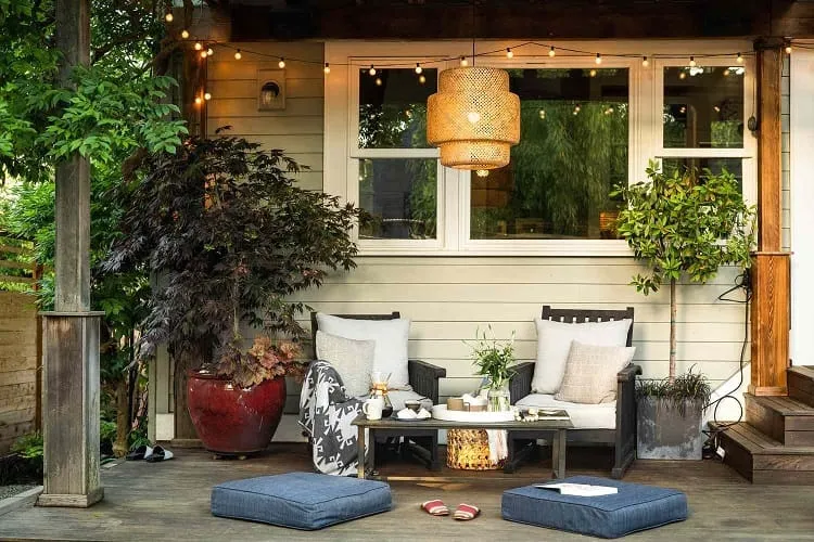 unique small patio decor ideas on a budget