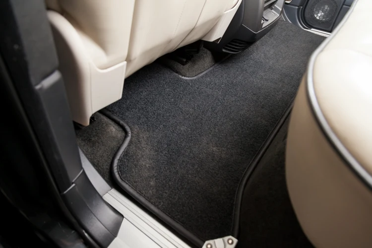 what to keep in mind when cleaning car mats