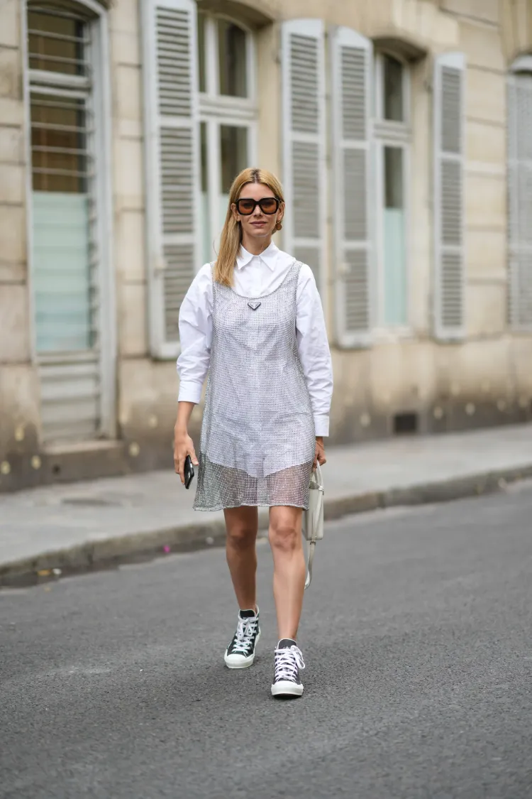 sneakers to wear with dresses summer 2023 street fashion trends