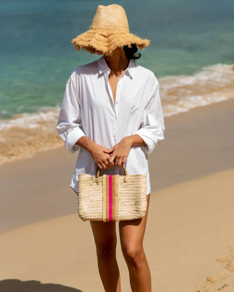 the wicker basket beach bag trend 2023 fashion ideas