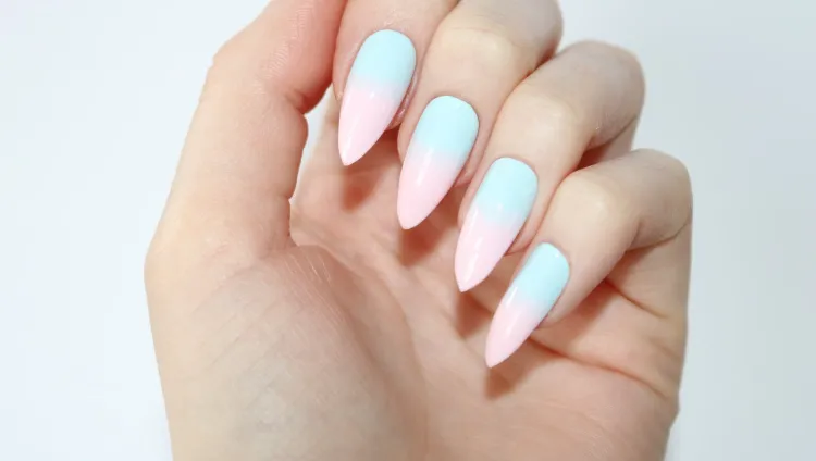 almond shaped nails