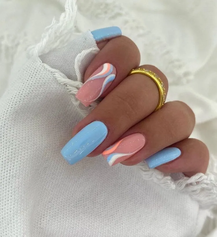 baby blue nails design