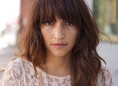 bed head with bangs