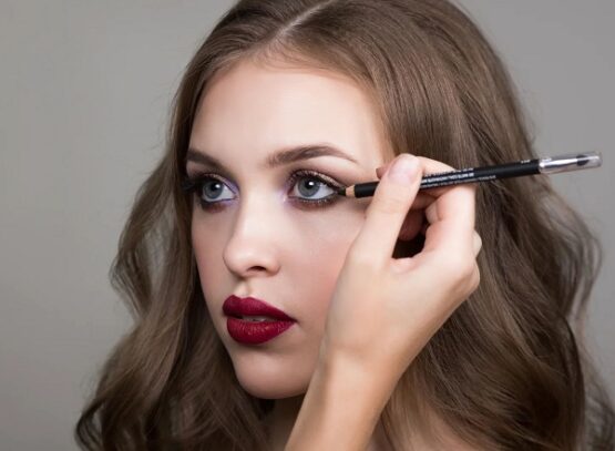 best eyeliner for waterline on the market pros and cons reviews