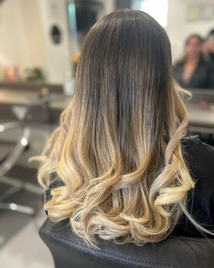 blonde ombre hair color easy to maintain 2023