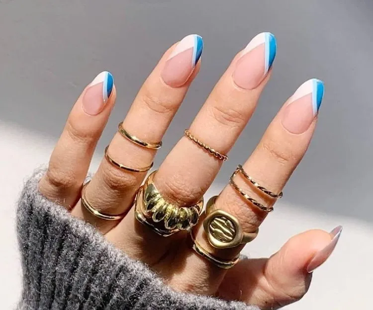 blue and white short french tip nails