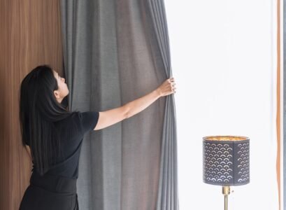cleaning curtains dust in situ at home easy tips tricks