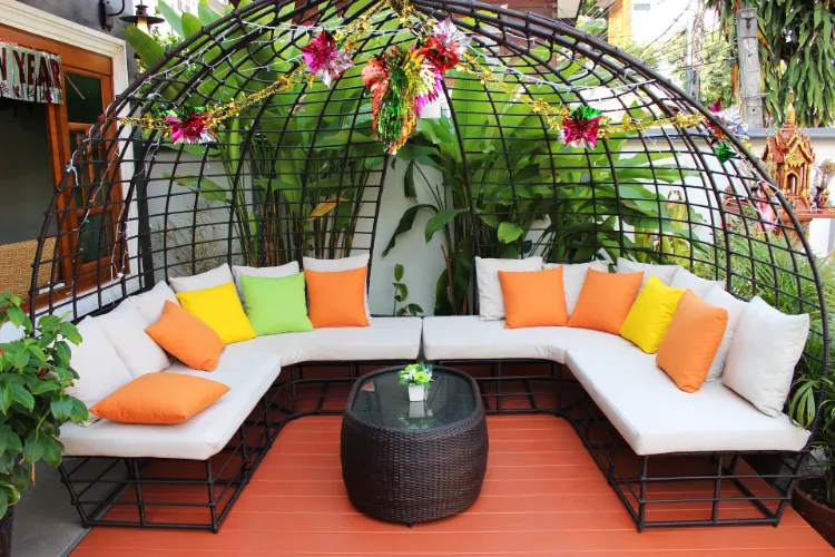 colorful backyard ideas