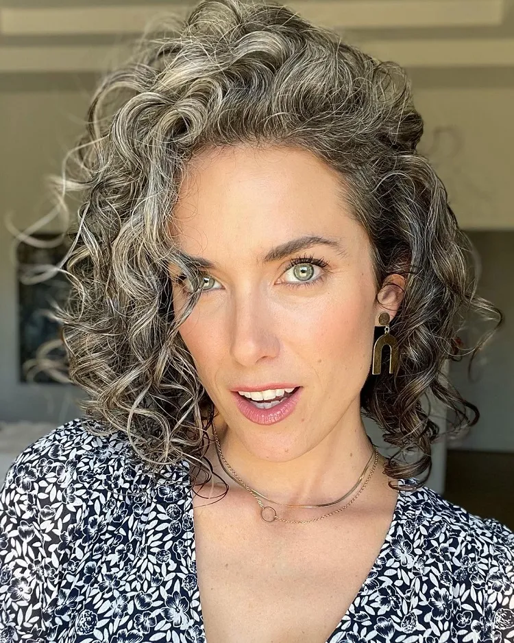 diffused curly bob salt and pepper hair women over 50 hairstyle inspo 2023