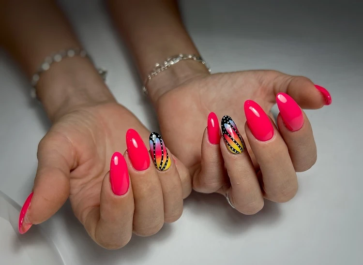 hot pink oval summer nails 2023