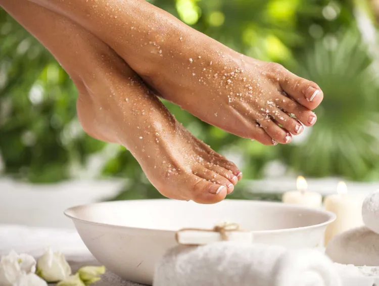 how to do foot detox at home
