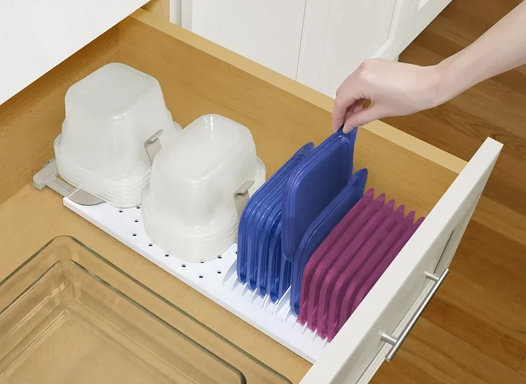 how to organize tupperware in a drawer