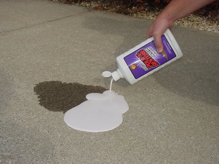 how to remove grease and oil stains from concrete use degreaser