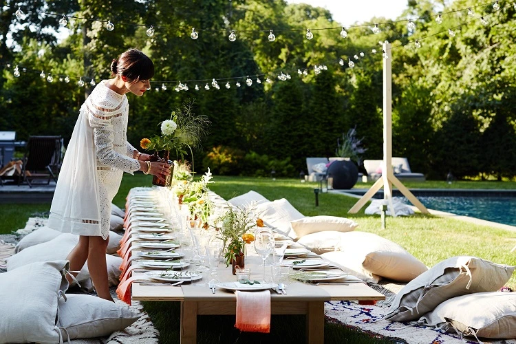 ideas for backyard wedding reception decorations