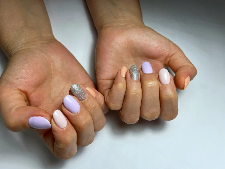 lavender oval summer nails 2023