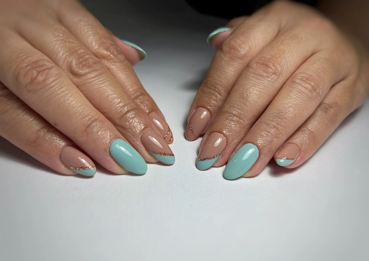 light blue oval french tip nails with glitter summer 2023