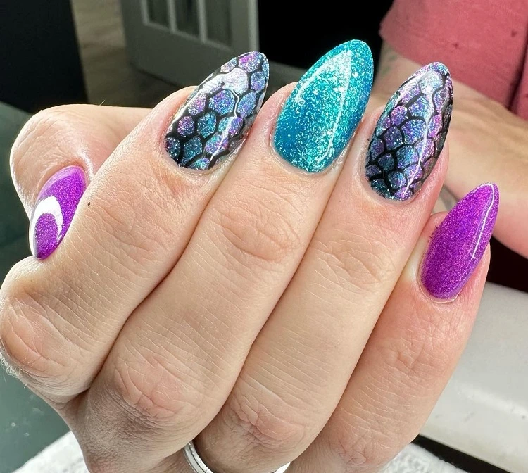 little mermaid acrylic nails